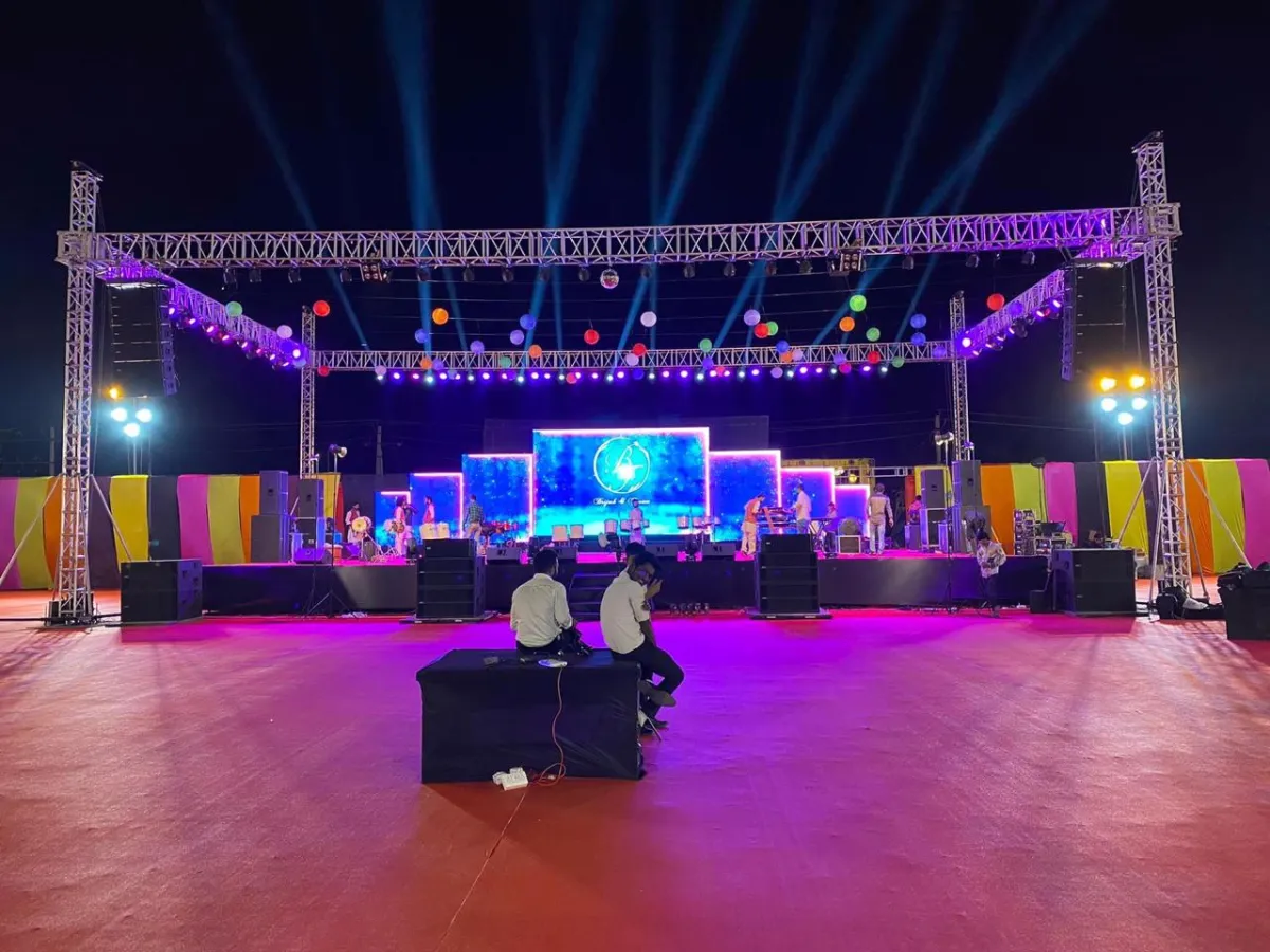 Light Truss with LED WALL