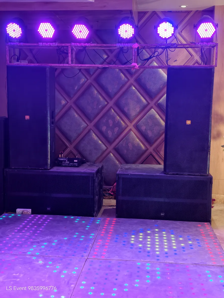 Dj Floor